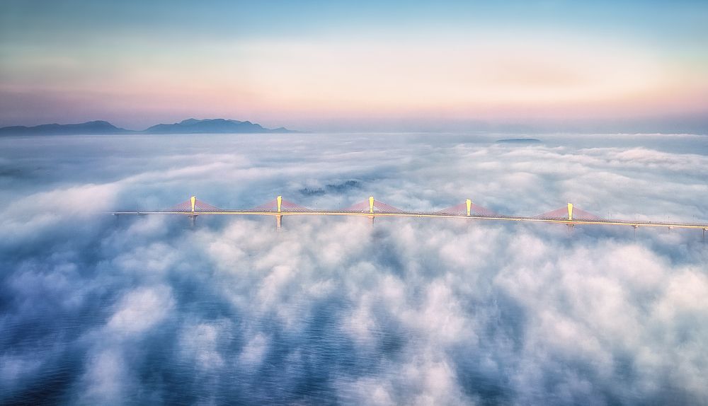 Photograph by Tuấn Nguyễn Tấn