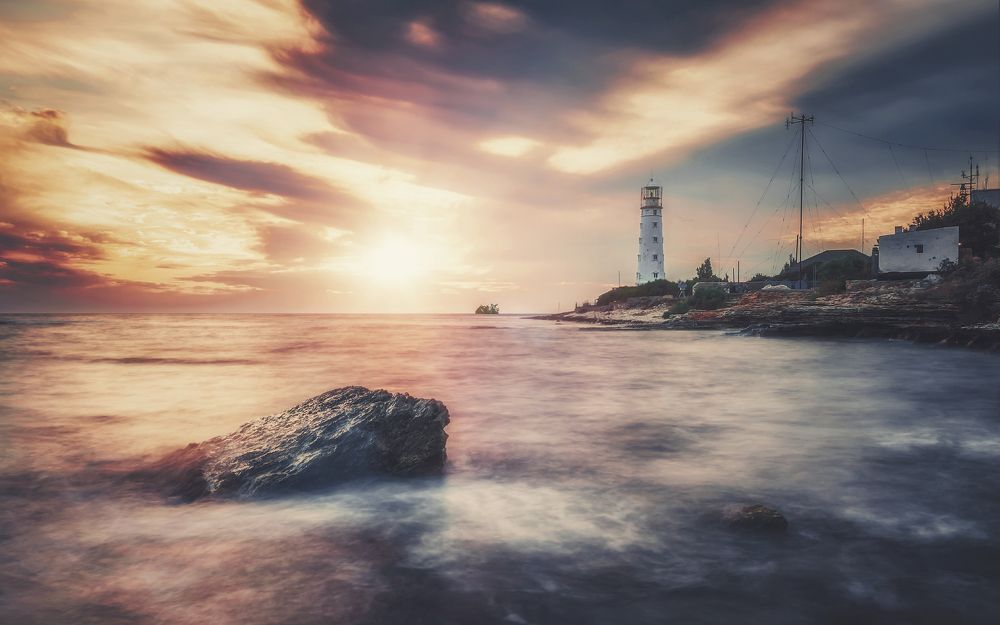 Пылал закат над Тарханкутом