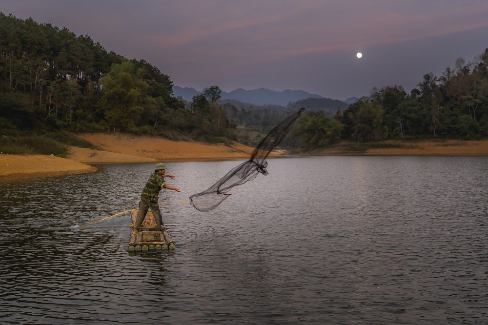 Photograph by Phong Hoang