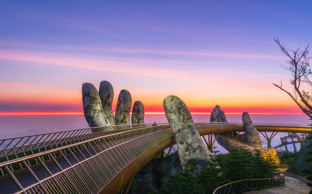 Photograph by Tuấn Nguyễn Tấn