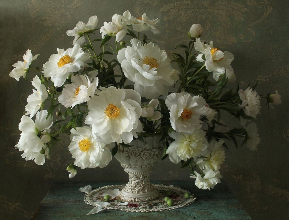 Благоухание пионов нежных