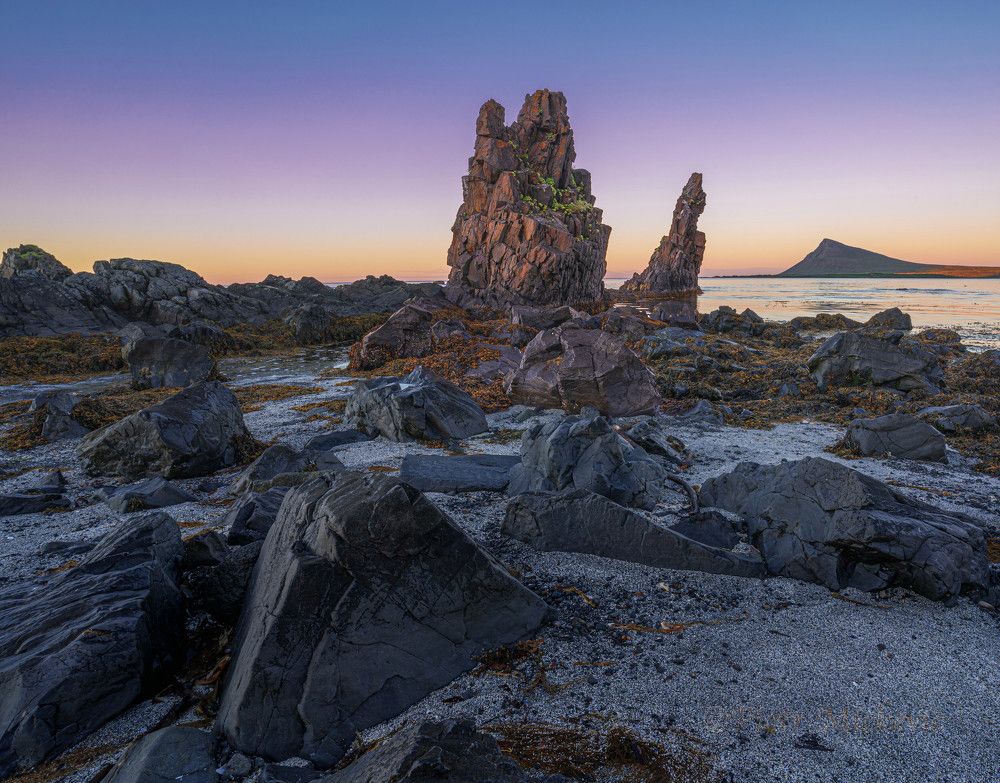 Photograph by Piotr Mickevic