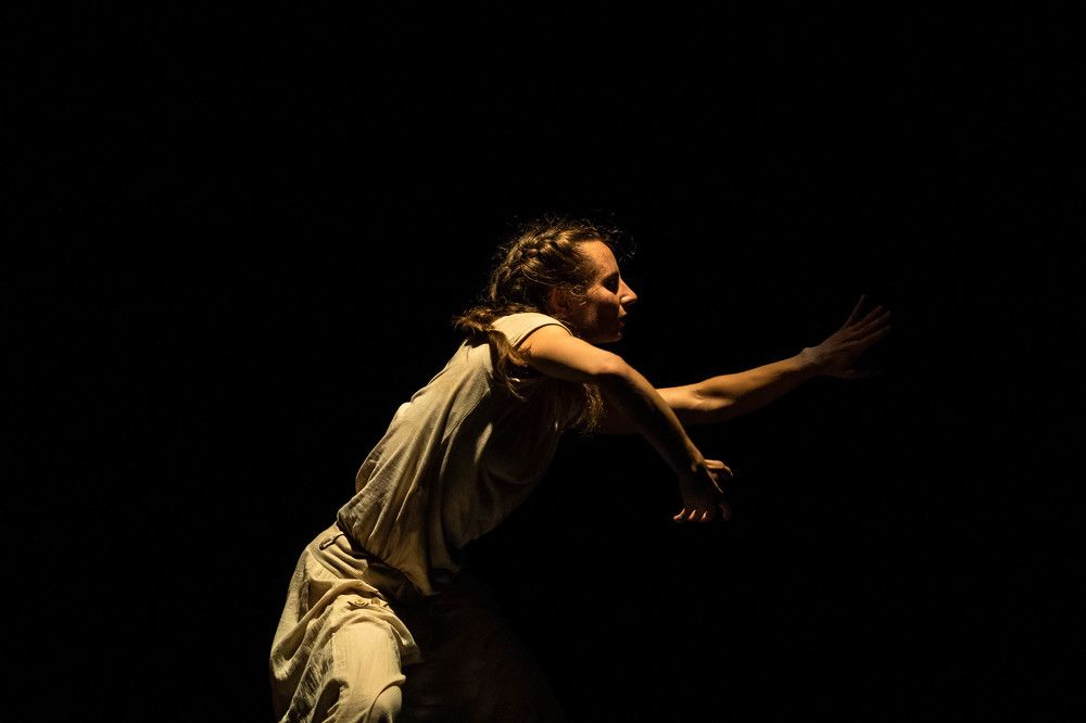 Photograph by Elhellou