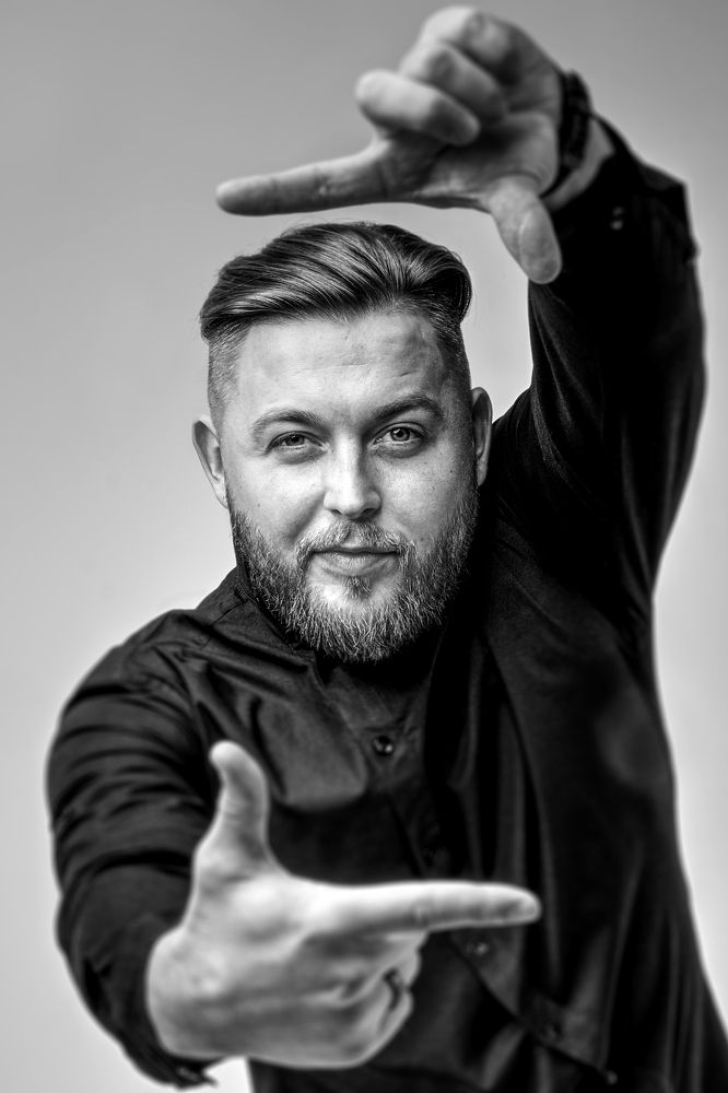 Найди себя.