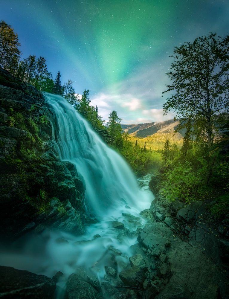 Застывшие мгновения. Водопады Севера.