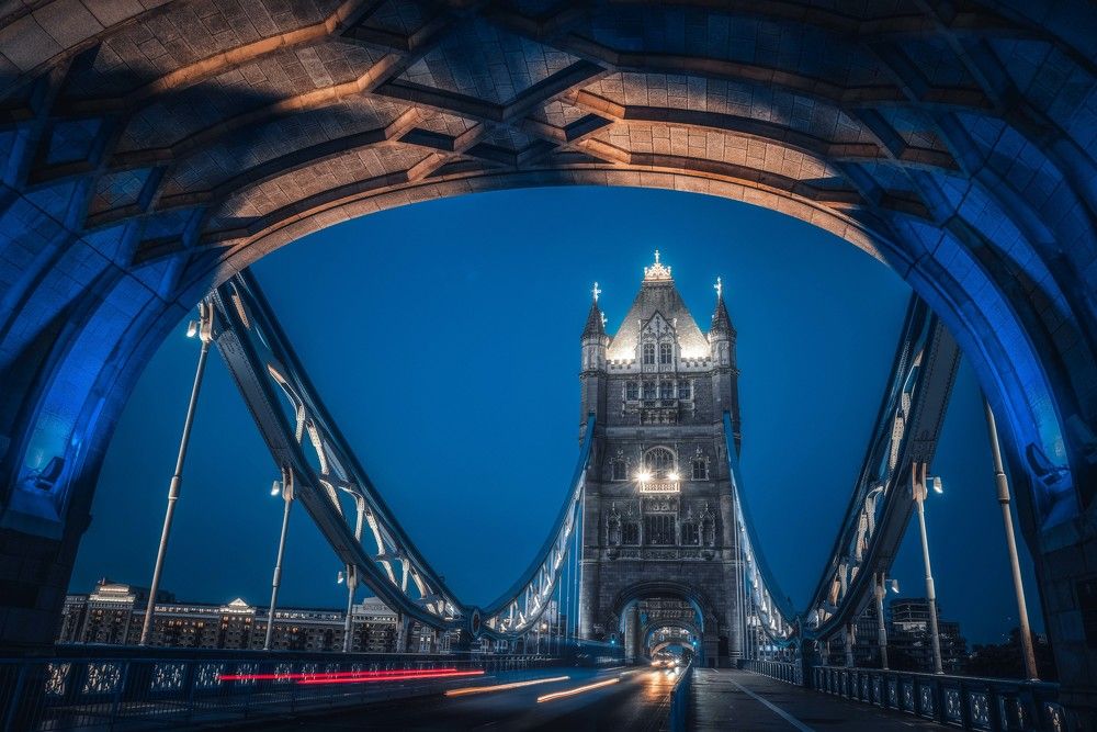 Night time shot of Tower Bridge
