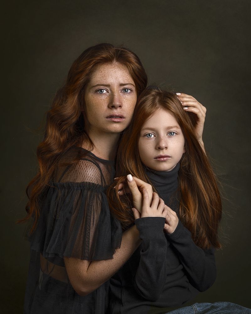 Настя и Эвелина