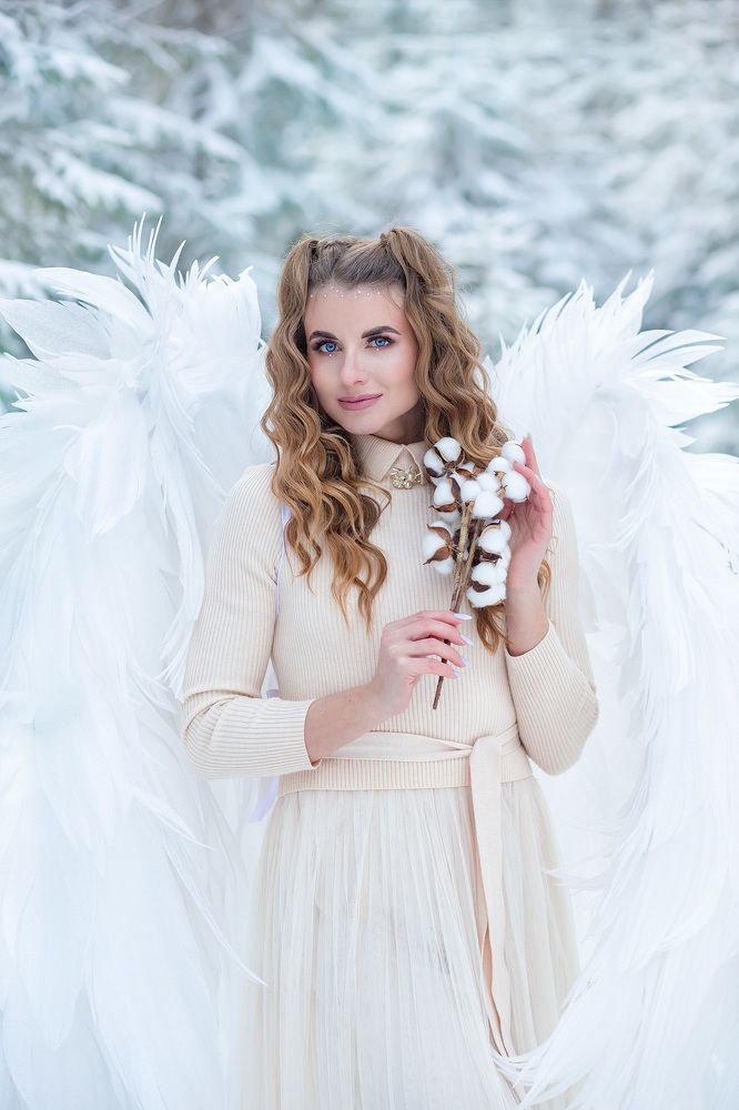 Photograph by Liza Hit