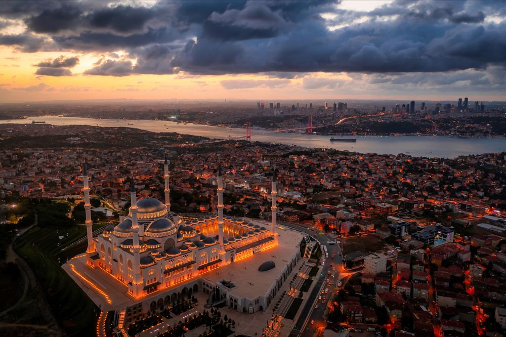 Photograph by ahmet erol