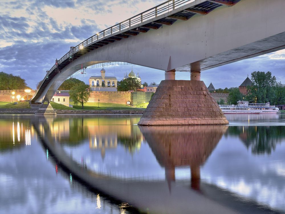 Вечер на берегу Волхова