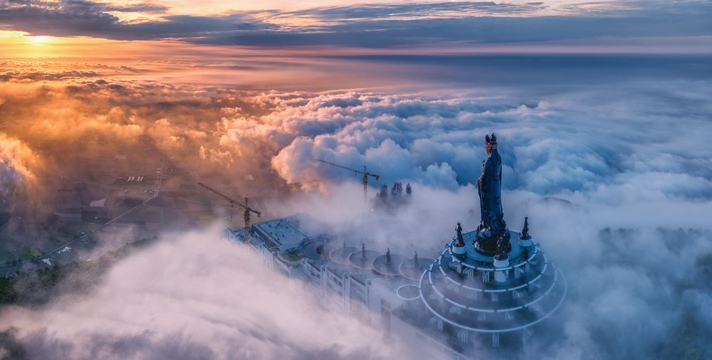 Photograph by Tuấn Nguyễn Tấn