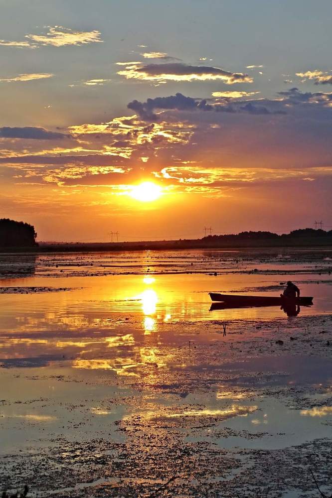 Закат  Рыбалка  речка горизонт