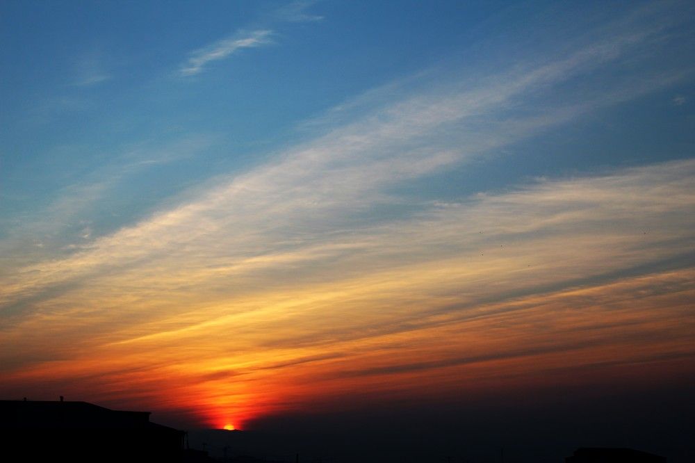 Прекрасный восход солнце