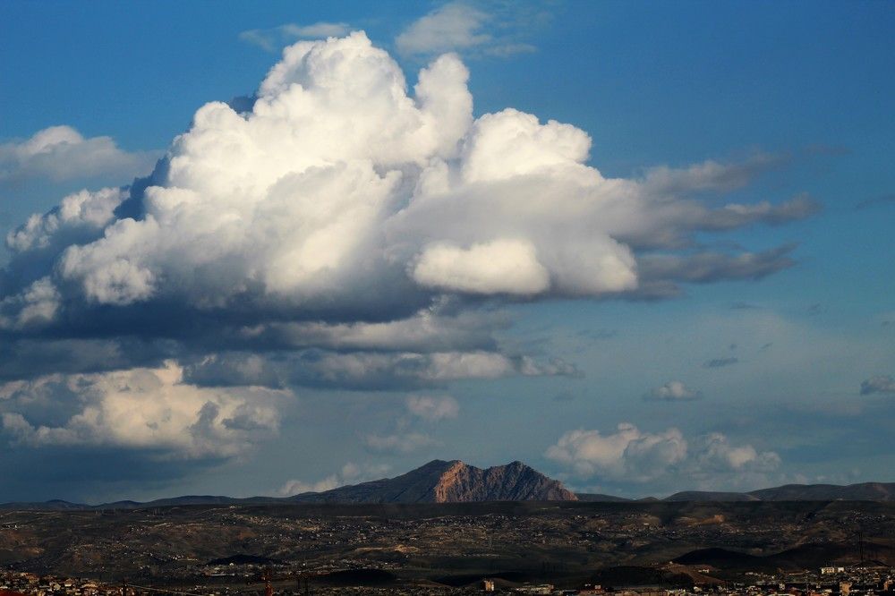 Необыкновенный облако над городом