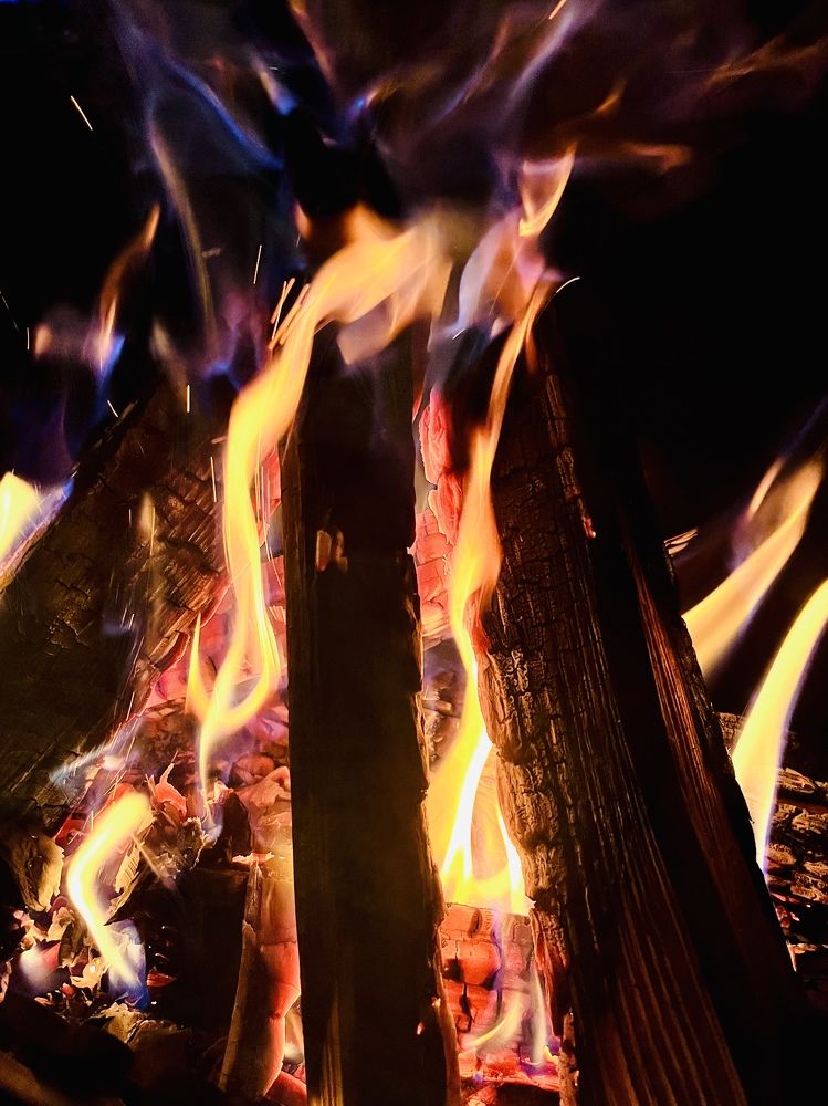 Вечер у камина