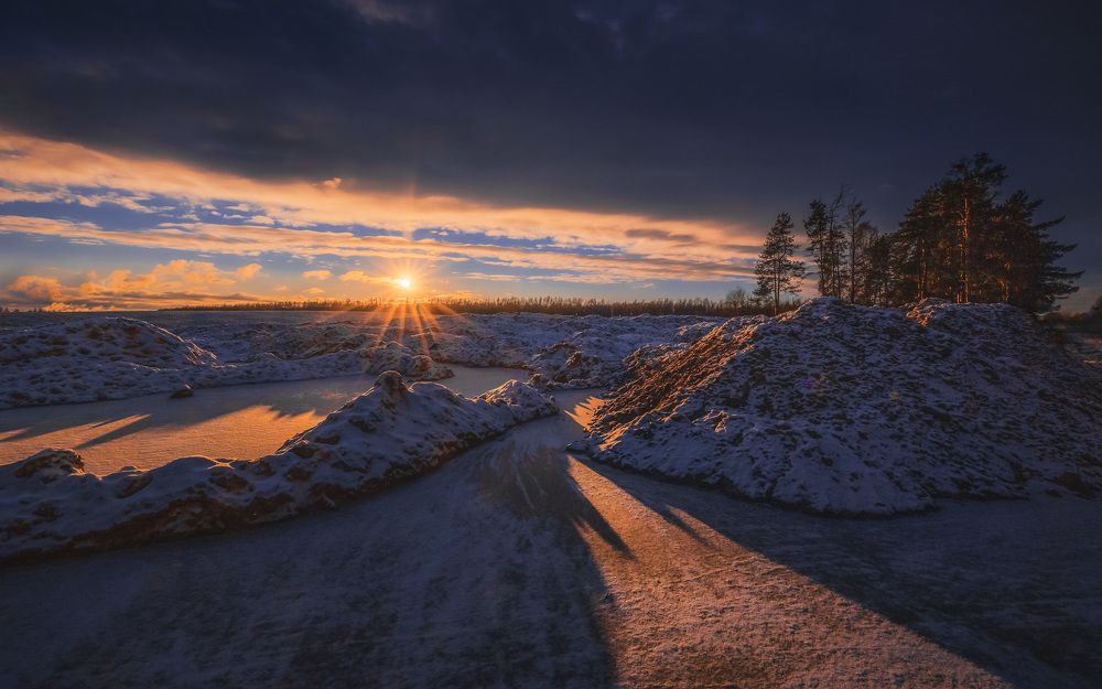 Photograph by Evgeny Lutsko