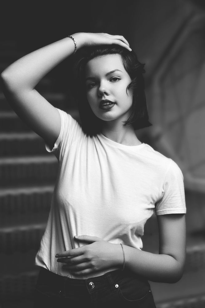 The look. Взгляд.