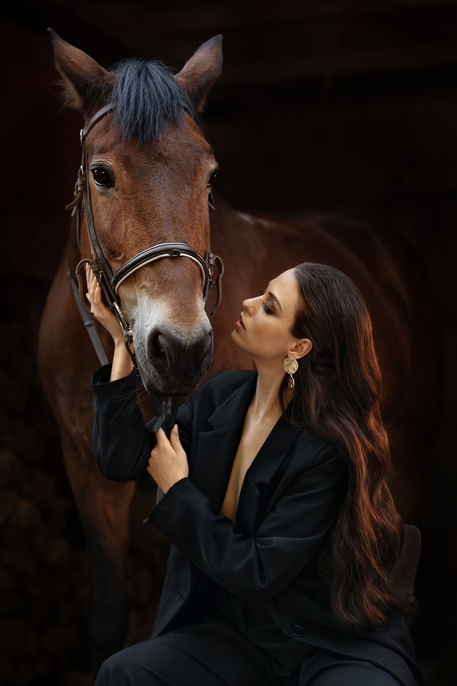 Анжелика и Амира