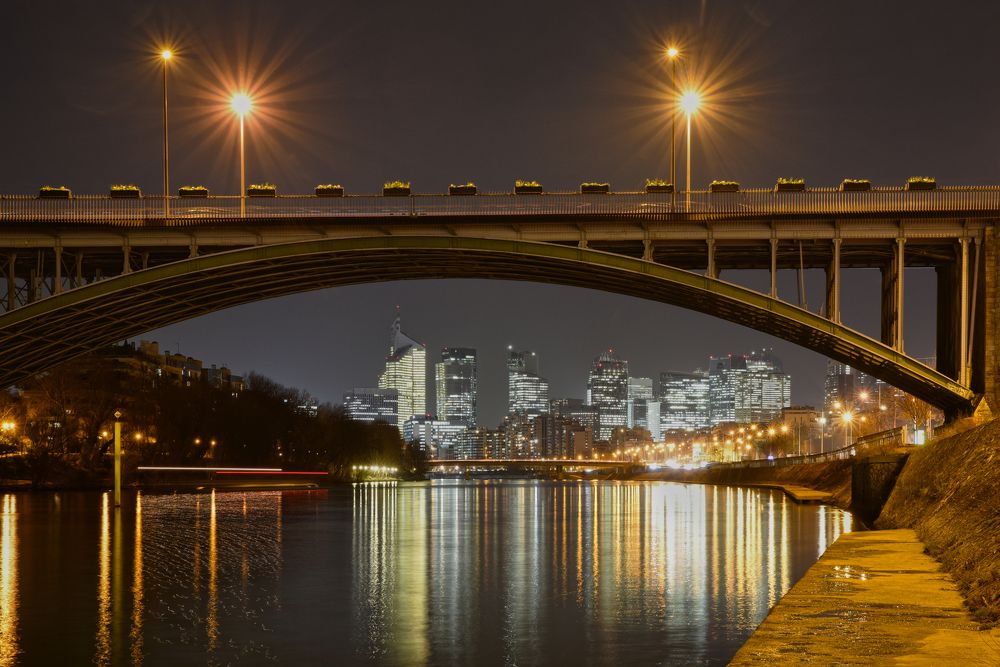 Photograph by SI SABER LOTFI