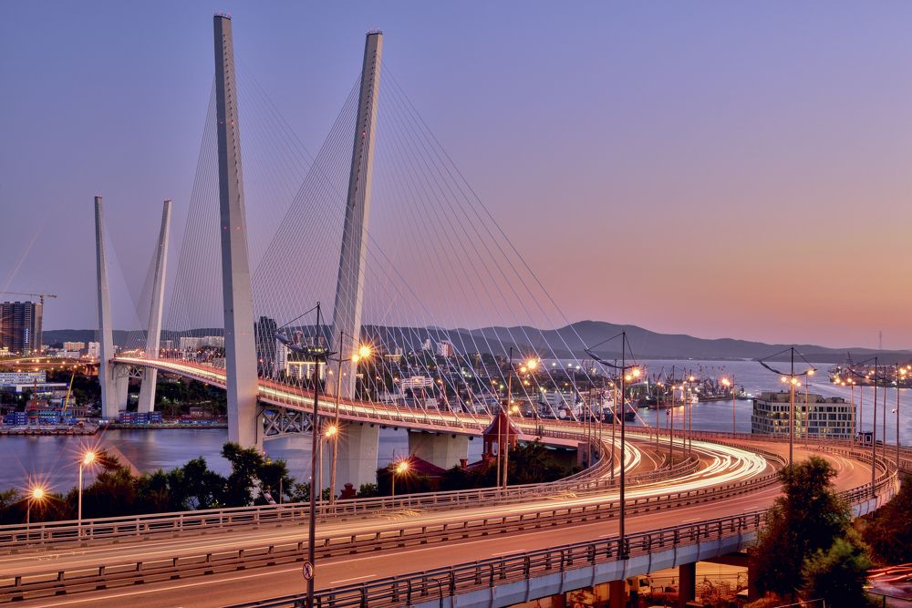 Закат в бухте Золотой рог