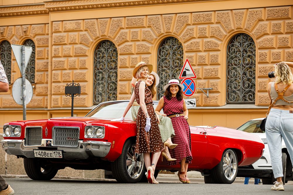 Глянь, какой красавчик!