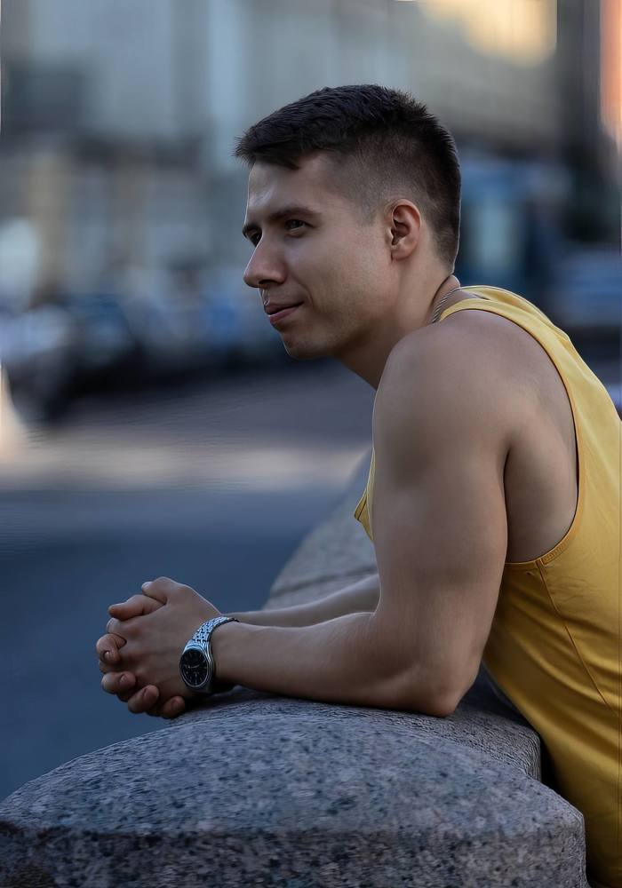 Фотография автора Андрей Проглот