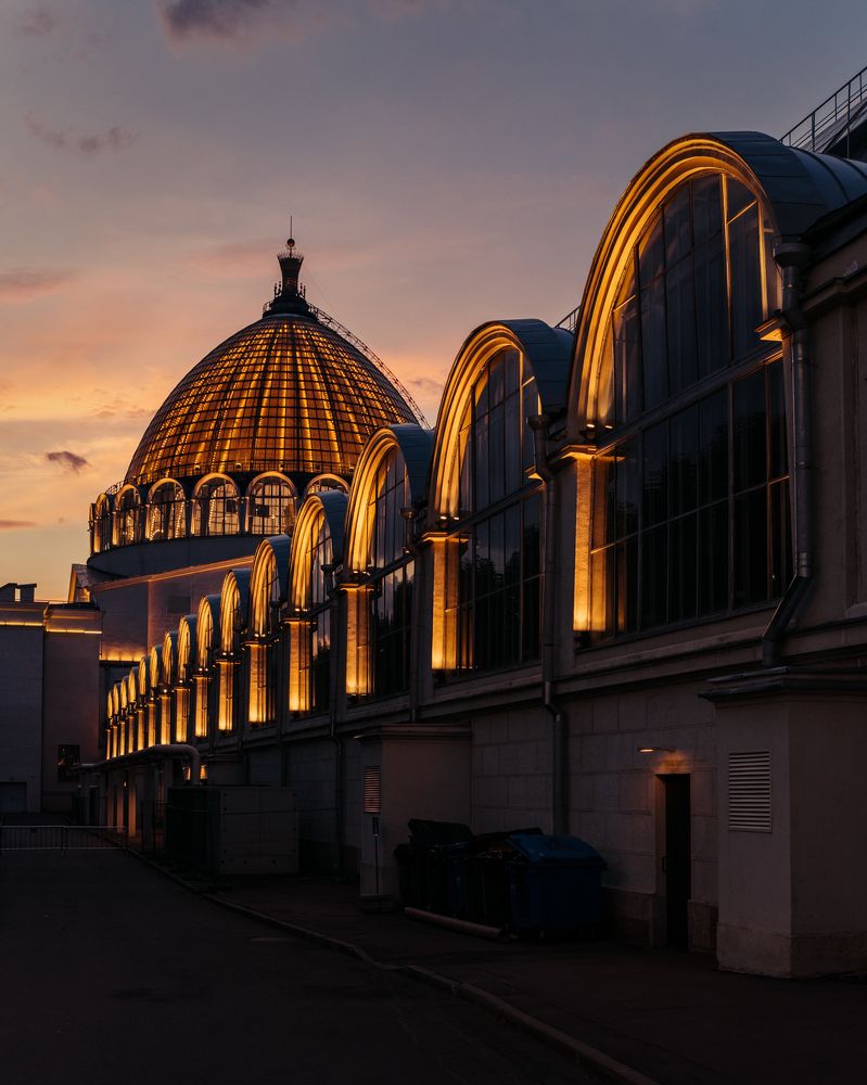 Павильон Космос.