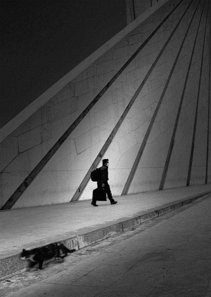 Photograph by Mohammad Dadsetan