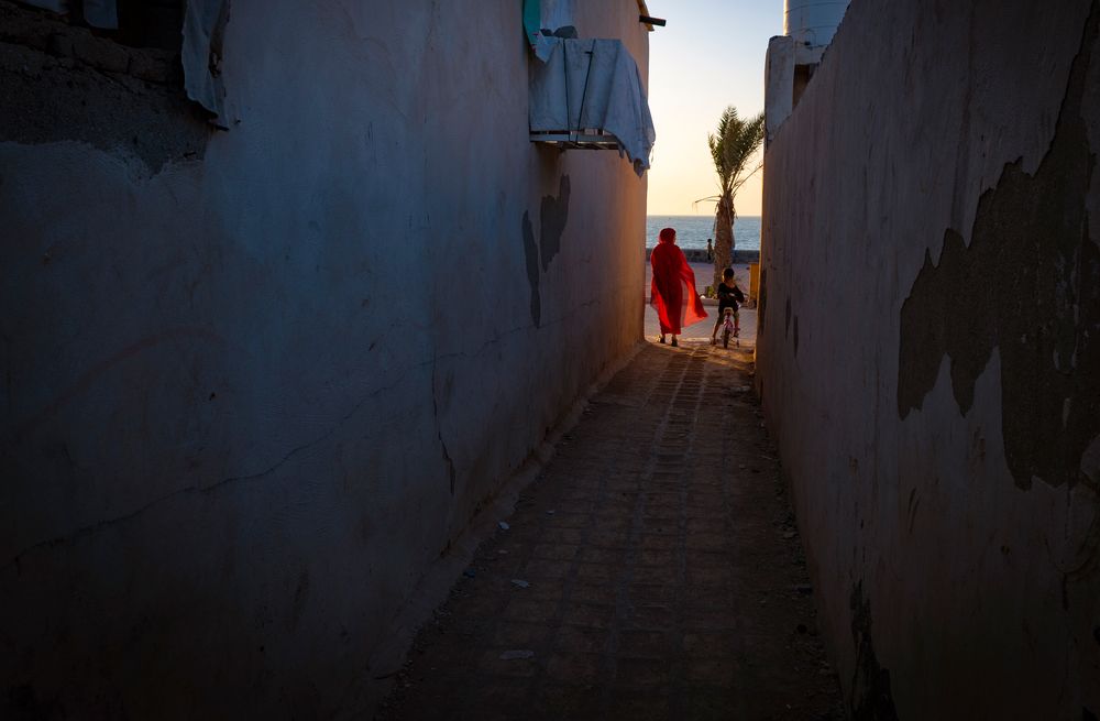 In the back alleys of Hormuz