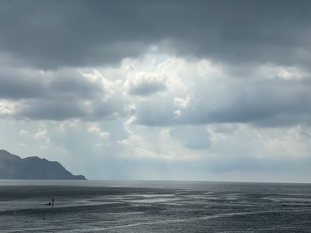 море в дождь