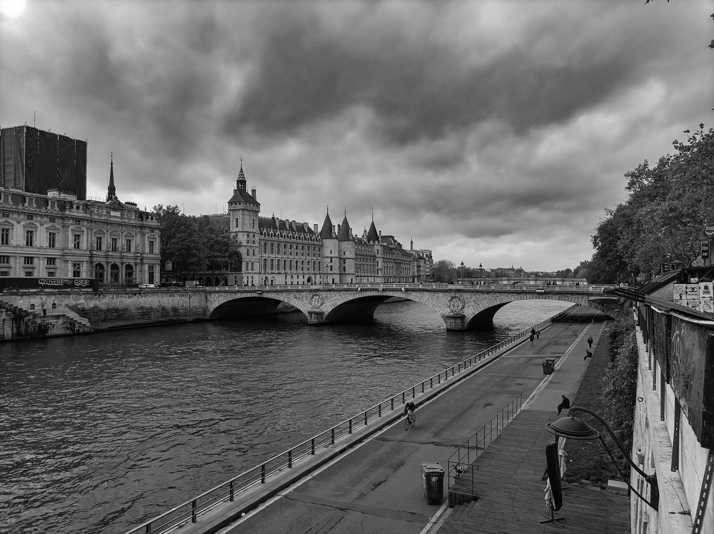 Photograph by DENIS NAVARRO