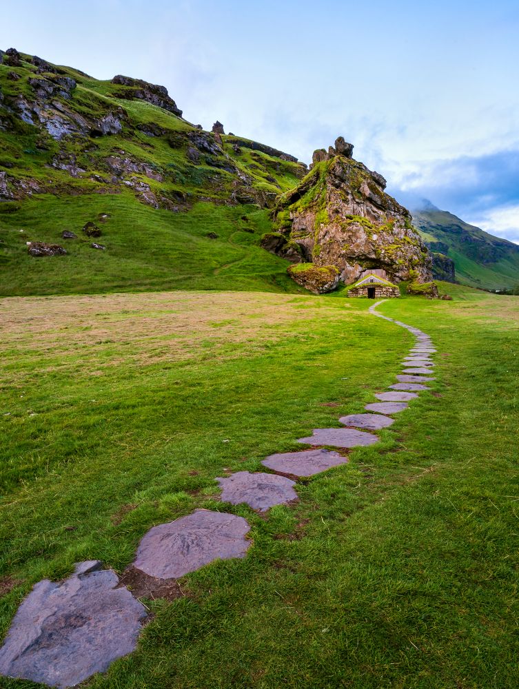 Photograph by Piotr Mickevic