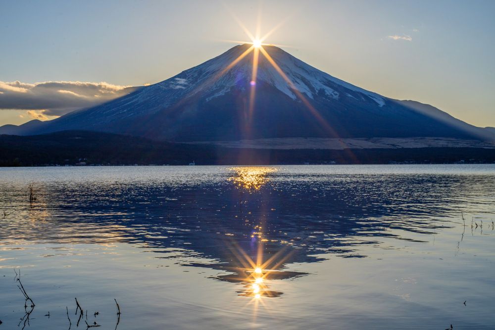 Photograph by Phùng Minh Long
