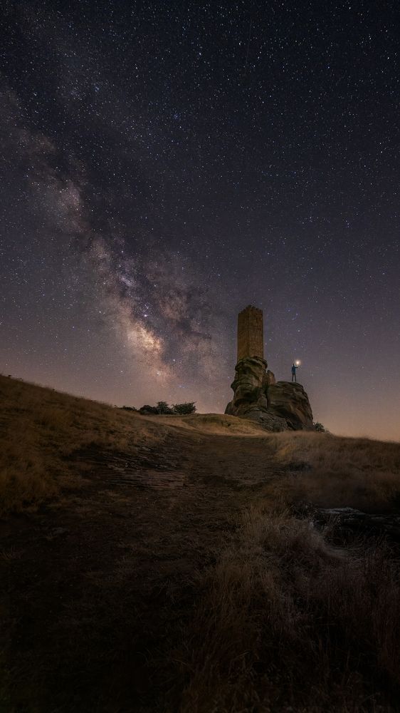 Photograph by Hector Ballester