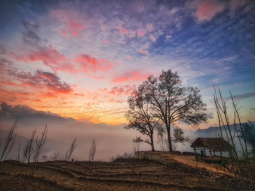 Sunset in Choan Then, Y Ty