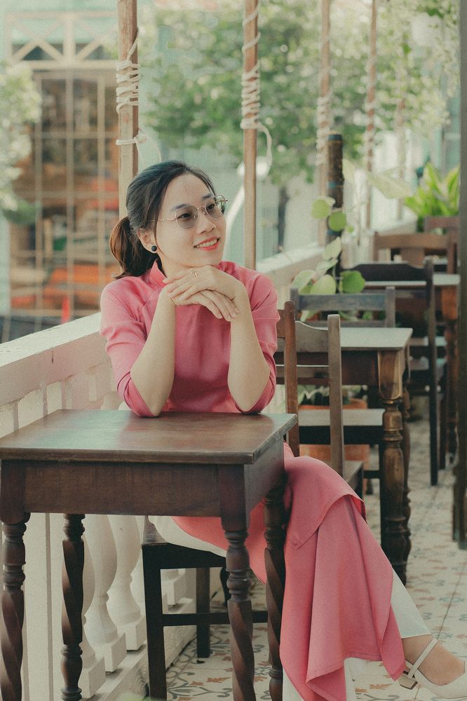 Vẻ Đẹp Người Phụ Nữ