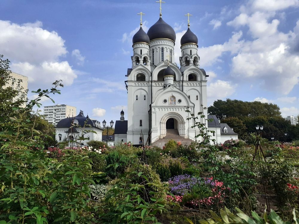 Храм Серафима Саровского