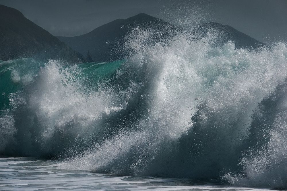 Море волнуется два