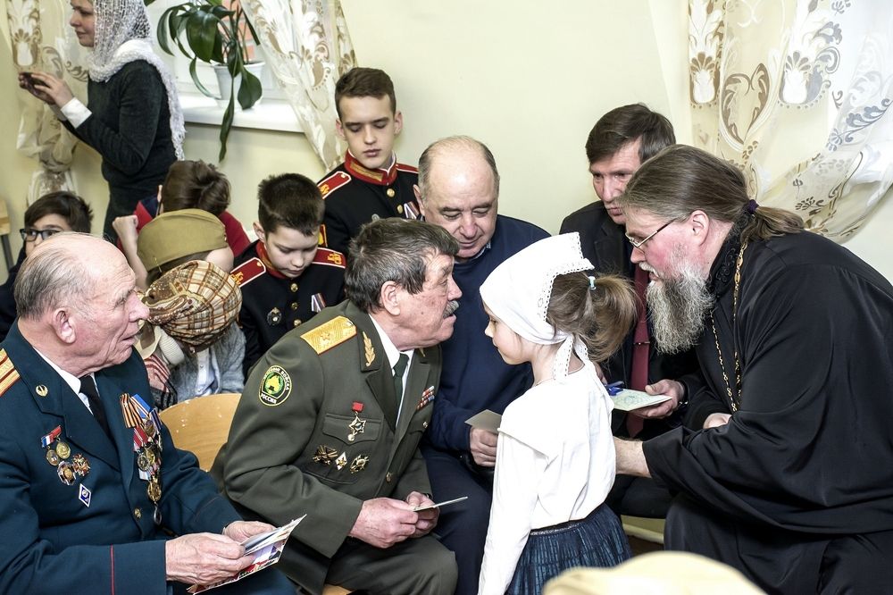 Поздравление ветеранов