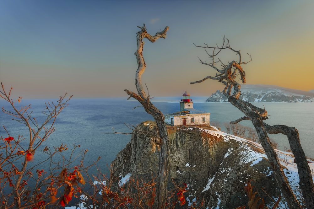 Закат на мысе Балюзек. Приморье