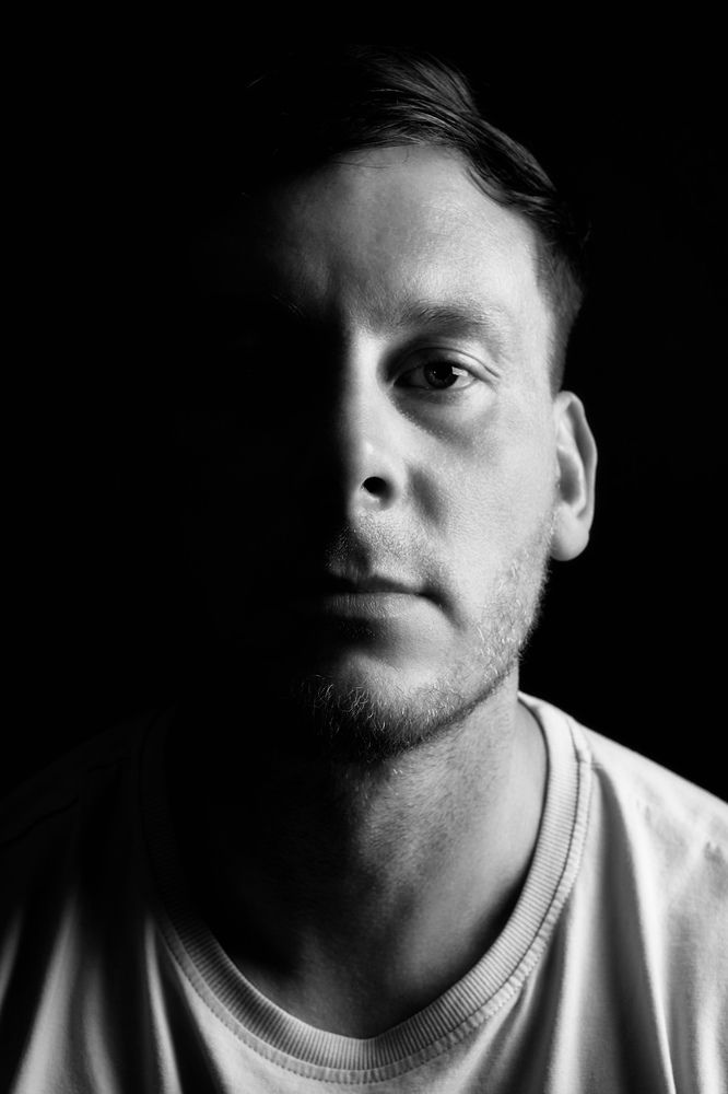 Photograph by Yuli Lerou