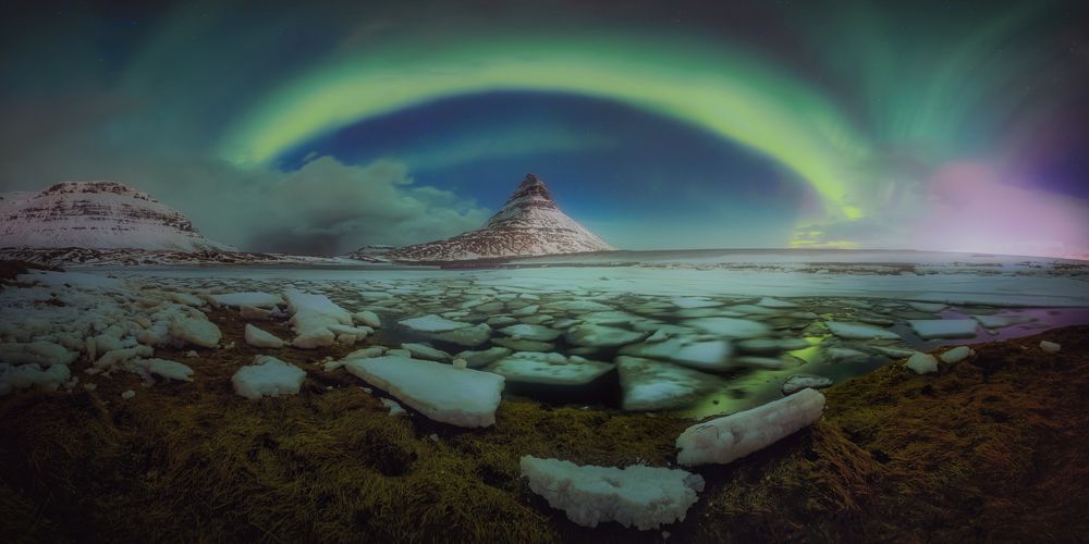 Northern lights on the frozen lake.