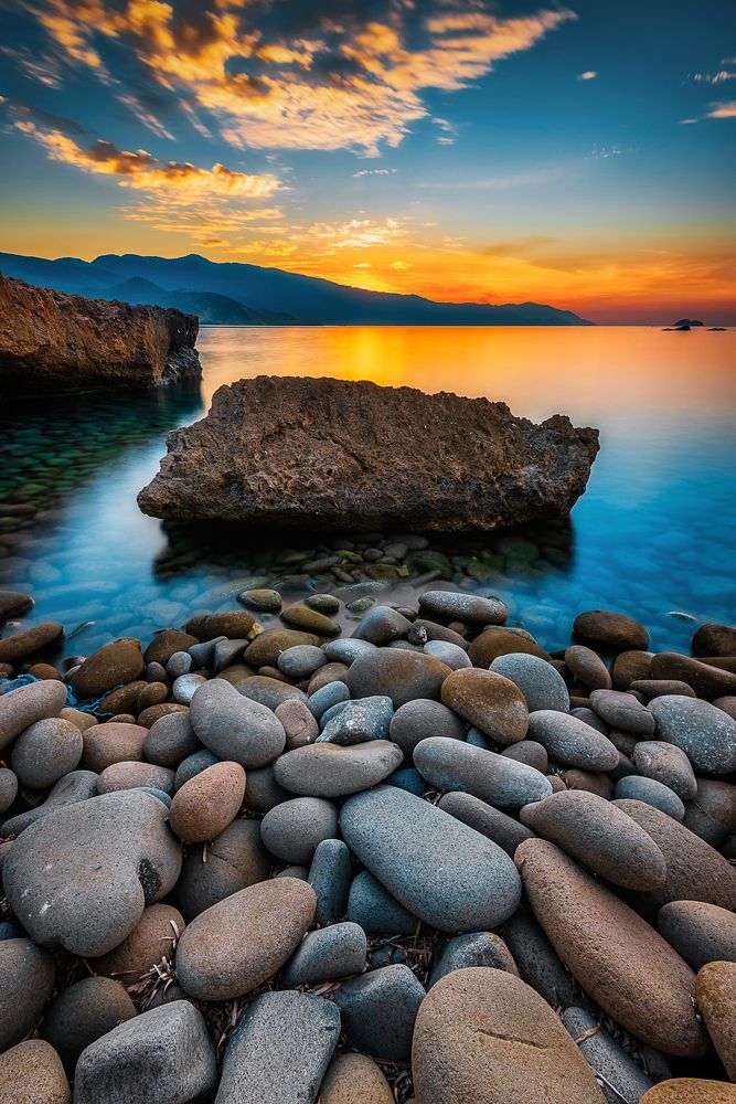 Photograph by Fehd Ghammit