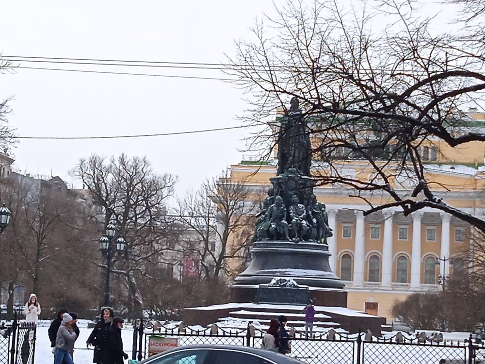 Путешествие по Петербургу