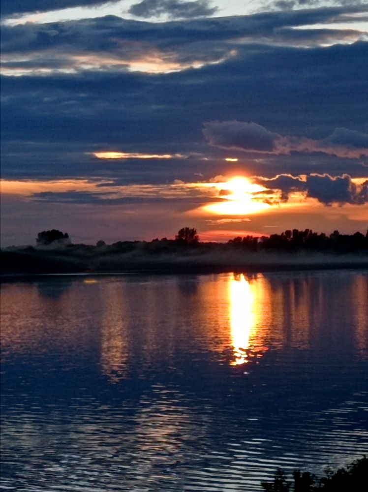 КРАСИВЫЙ ЗАКАТ