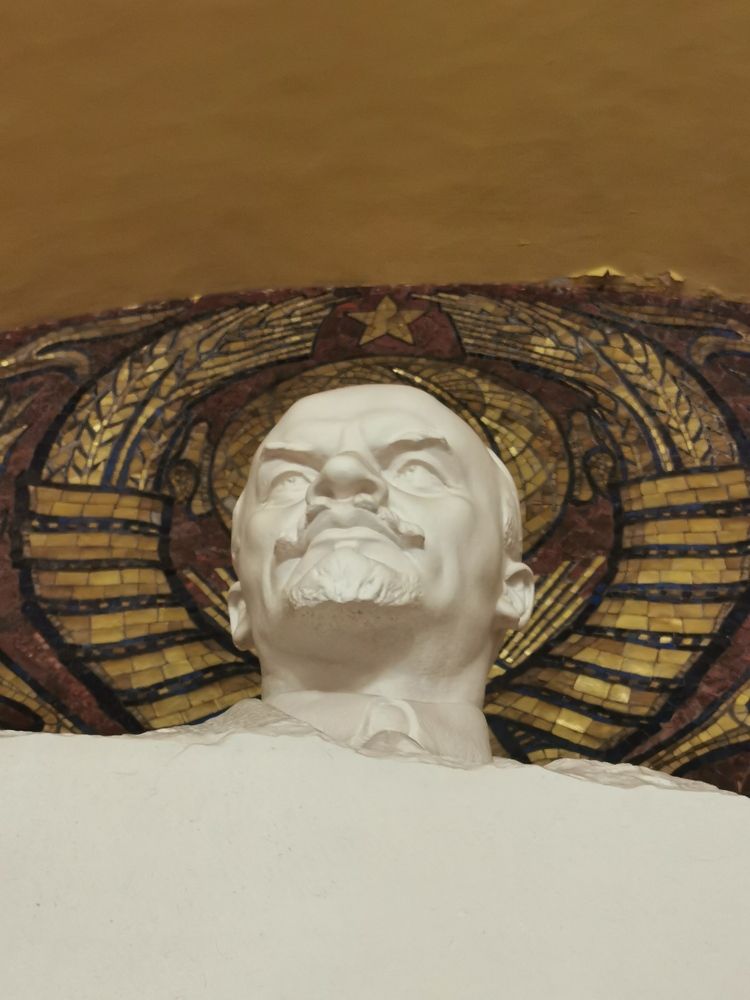 MOSCOW UNDERGROUND