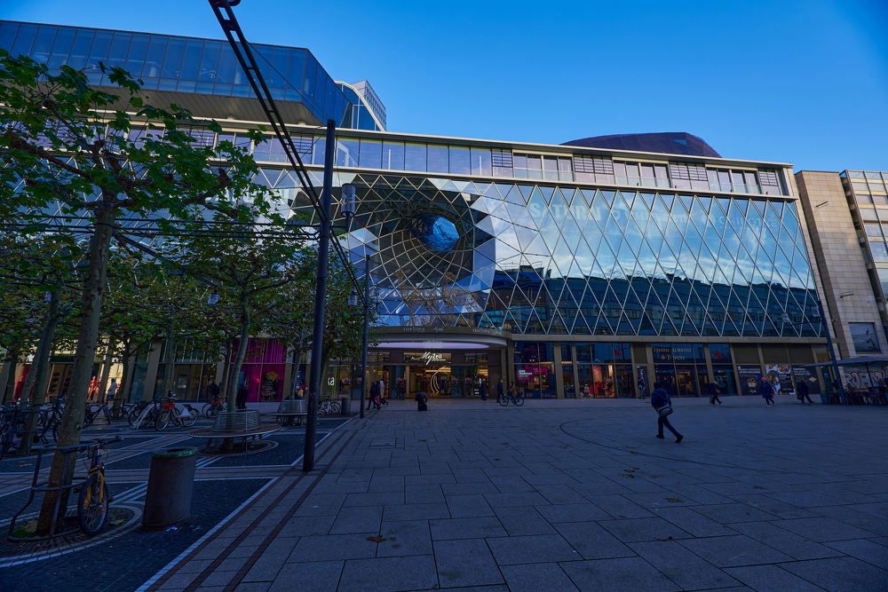 Photograph by Alexander Leshinsky