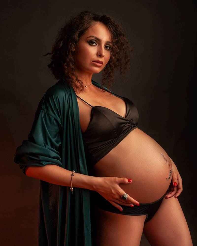 Беременность художественная