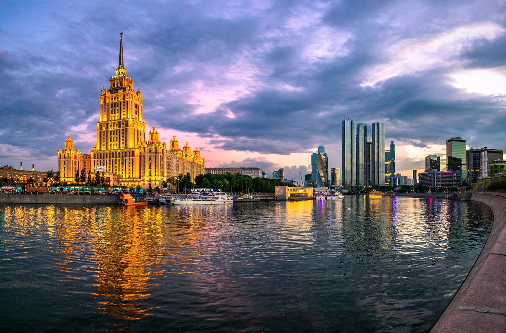 Фотография автора Андрей Жуков