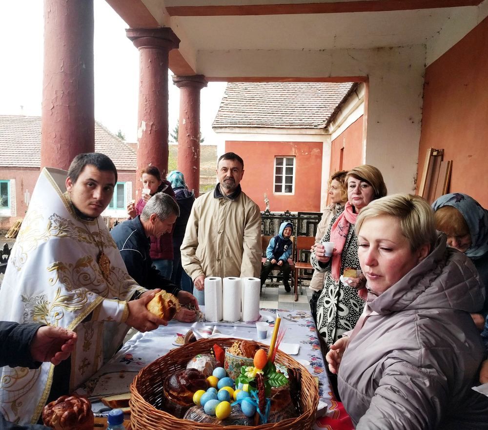 Хлеб наш насущный даждь нам днесь